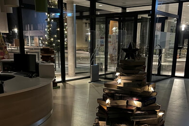 Adventsstunde in der Mediothek