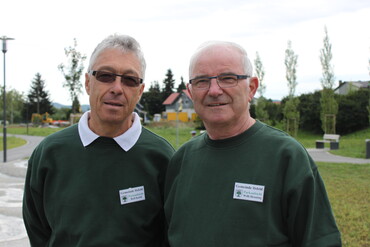 Die beiden Parkwächter Rolf Knöll und Willi Henning